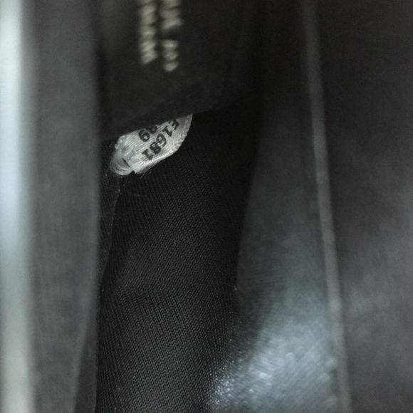 Coach Drifter Wallet with Mixed Leathers & Turnlock Closure EUC - Picture 11 of 12